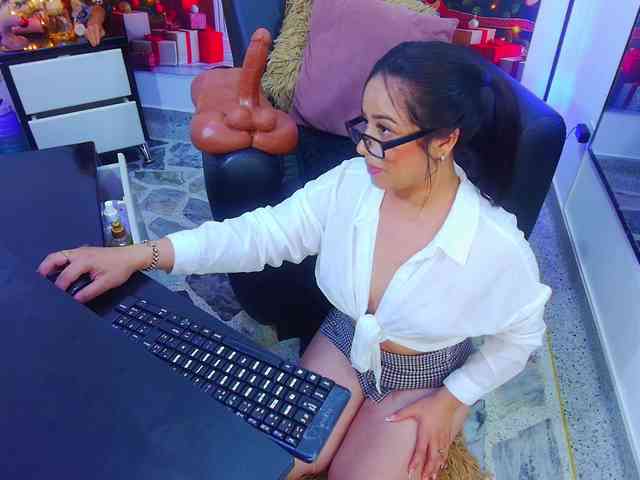 SofiiaMartinez webcam