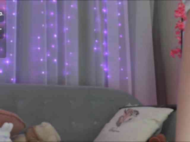 Модель: VikkiVibe