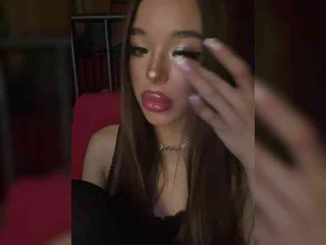 live sex webcam TastyKitty69