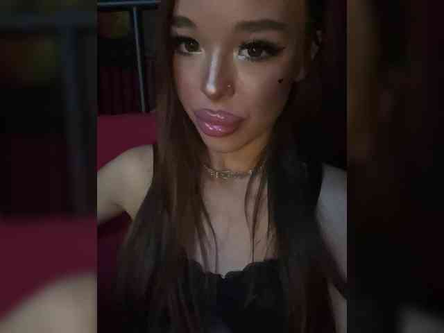 TastyKitty69 webcam