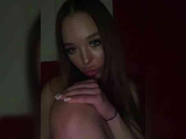 TastyKitty69 webcam