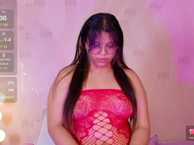 innocenthazel's BongaCams show and profile