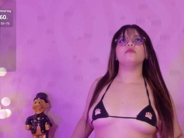 innocenthazel's BongaCams show and profile