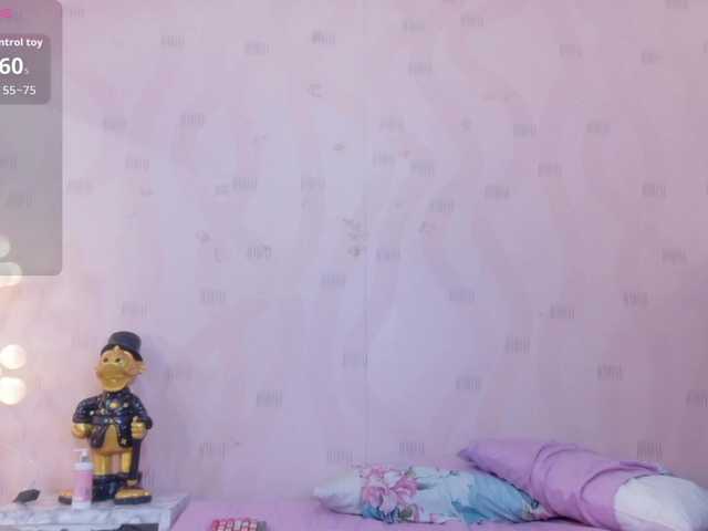 innocenthazel's BongaCams show and profile