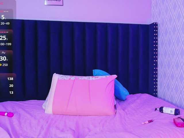 innocenthazel's BongaCams show and profile