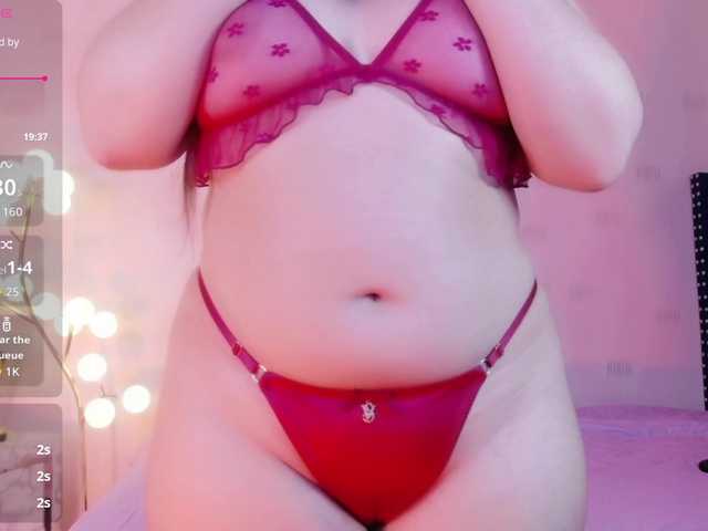 innocenthazel's BongaCams show and profile