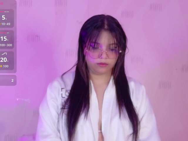 innocenthazel's BongaCams show and profile