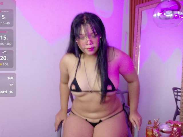 innocenthazel live cam profile