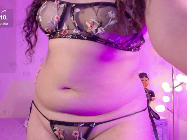 innocenthazel's BongaCams show and profile