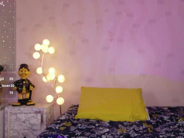 innocenthazel's BongaCams show and profile