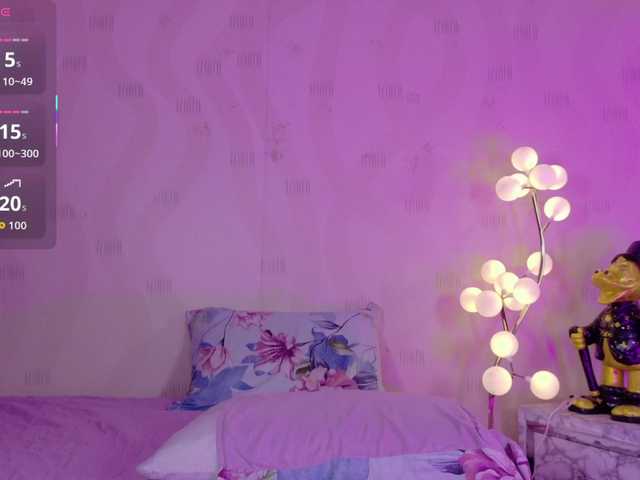 innocenthazel's BongaCams show and profile