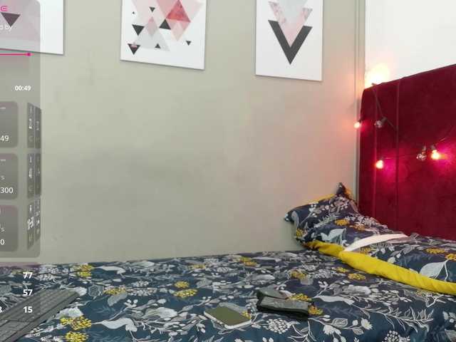 innocenthazel's BongaCams show and profile