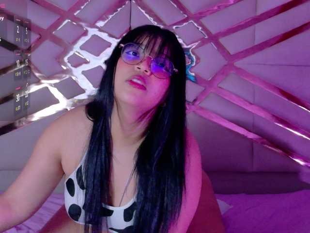 innocenthazel's BongaCams show and profile