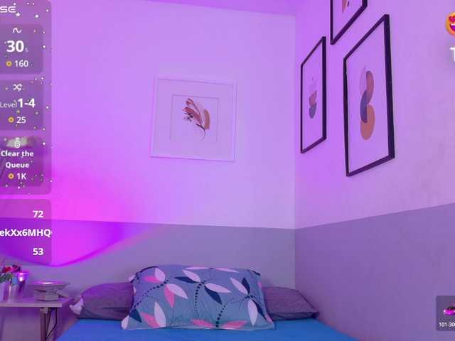 innocenthazel's BongaCams show and profile