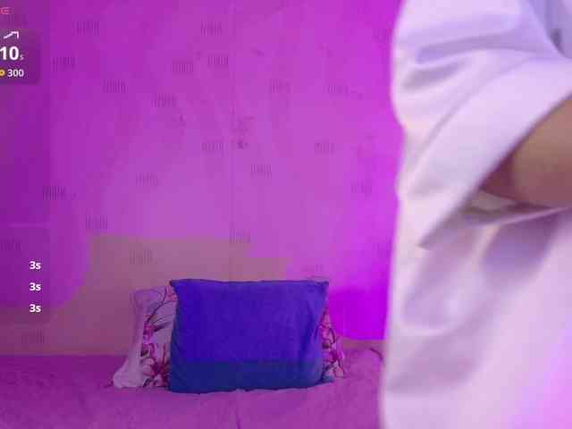 innocenthazel webcam