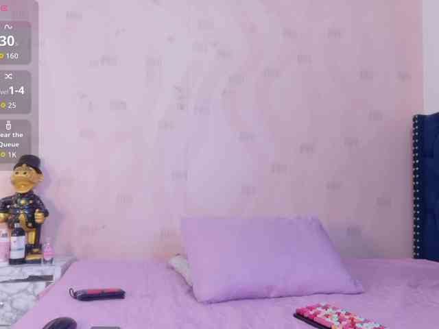 innocenthazel webcam