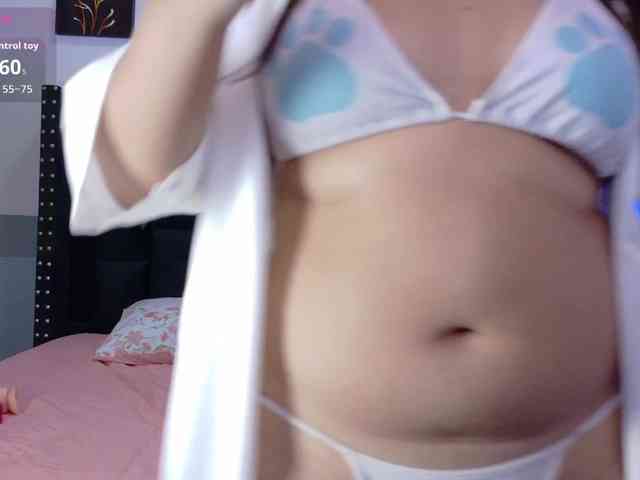 innocenthazel webcam