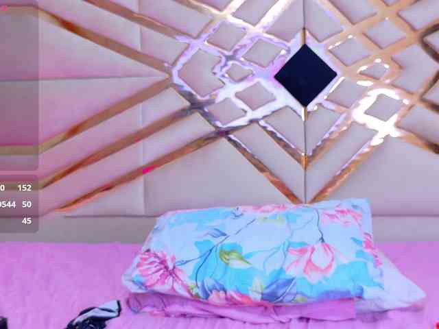 innocenthazel webcam