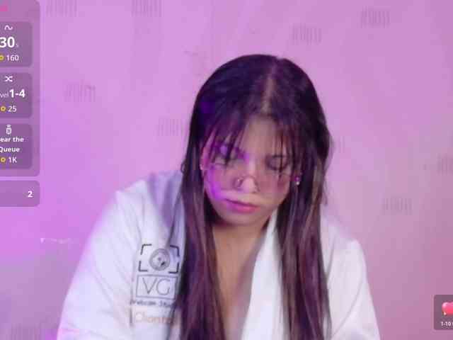 innocenthazel webcam