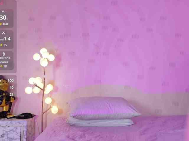 innocenthazel webcam