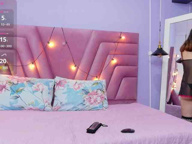 innocenthazel webcam