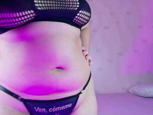 innocenthazel webcam