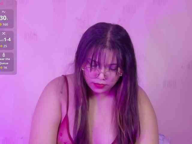 innocenthazel webcam