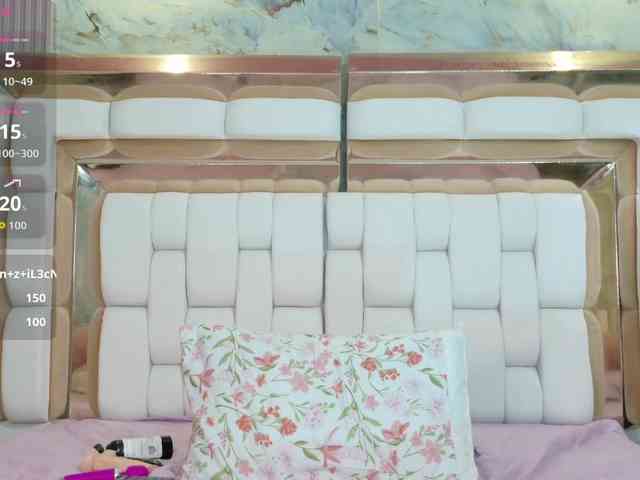 innocenthazel webcam