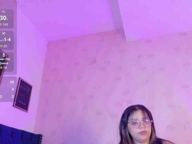 innocenthazel webcam