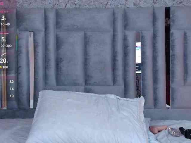 innocenthazel webcam