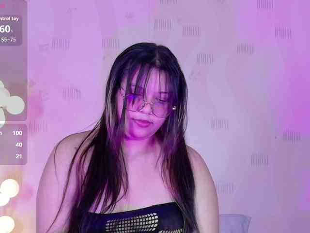 innocenthazel webcam