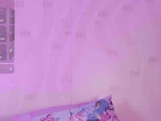 innocenthazel webcam