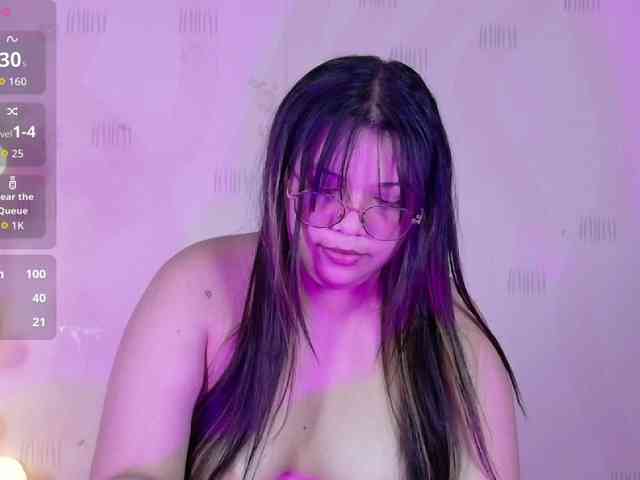 innocenthazel webcam