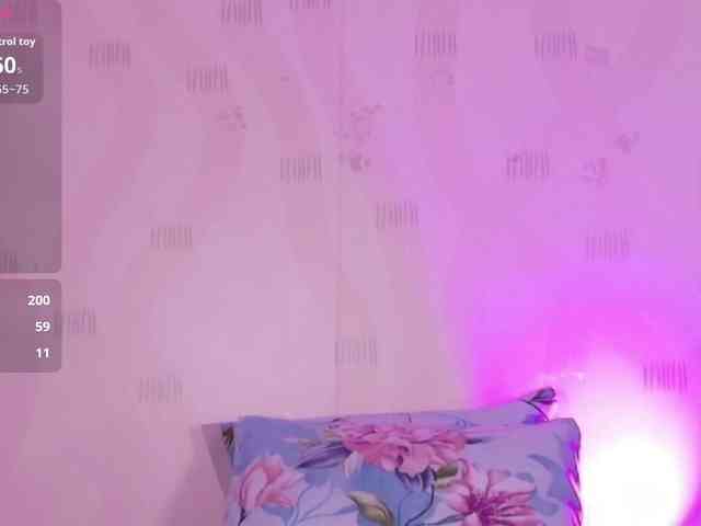 innocenthazel webcam