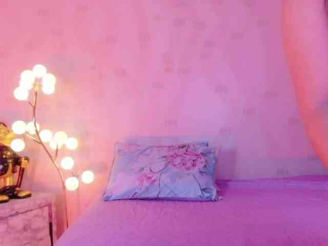 innocenthazel webcam