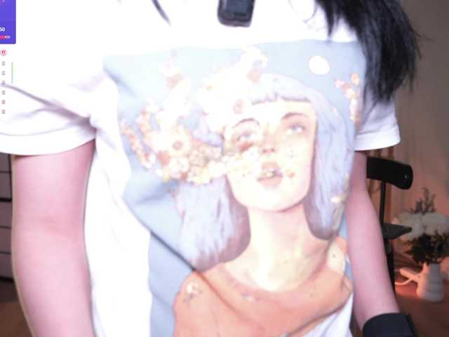 AnnieHill's BongaCams show and profile