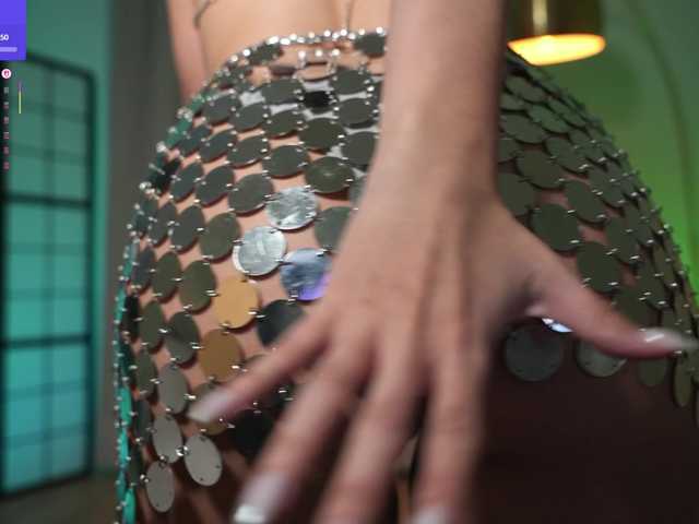 AnnieHill's BongaCams show and profile