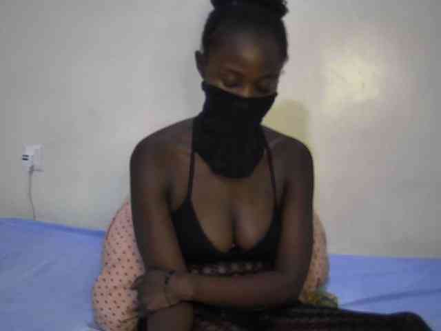 Pettite-Diofa's webcam live show