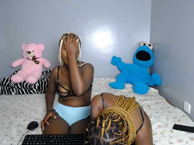 Camilafire4's BongaCams show and profile