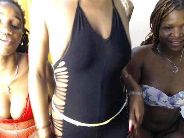 free nude chat Camilafire4
