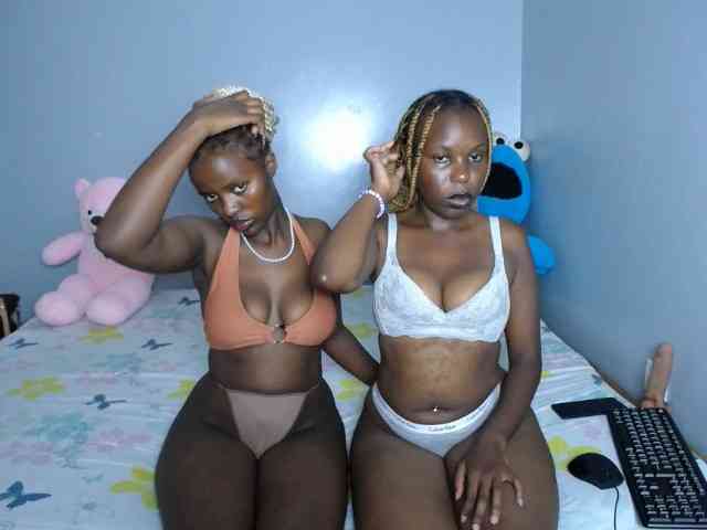 Camilafire4 Live Webcam on BongaCams