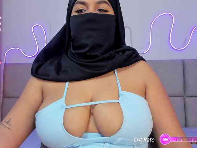 Nahomy1 webcam