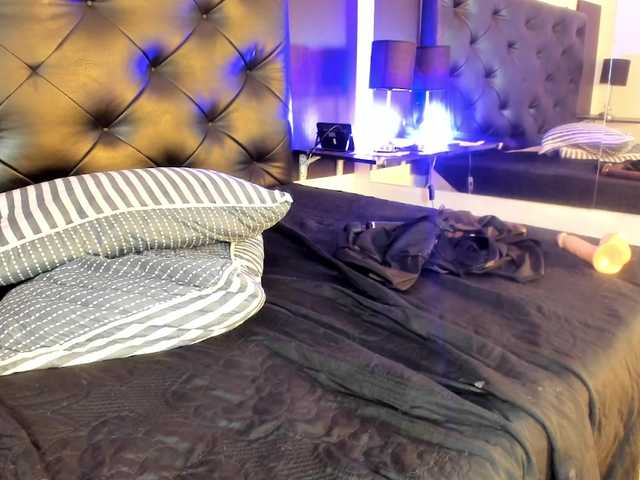 kim-marquez's BongaCams show and profile