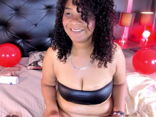 kim-marquez's BongaCams show and profile