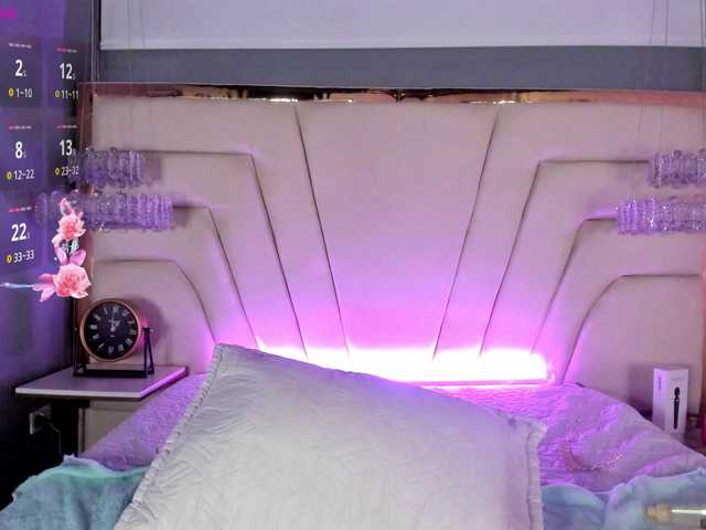 nathalyasummer's BongaCams show and profile