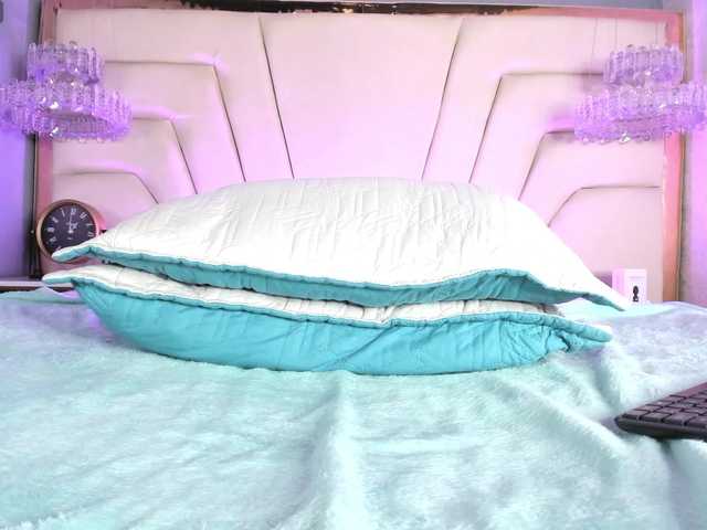 nathalyasummer's BongaCams show and profile