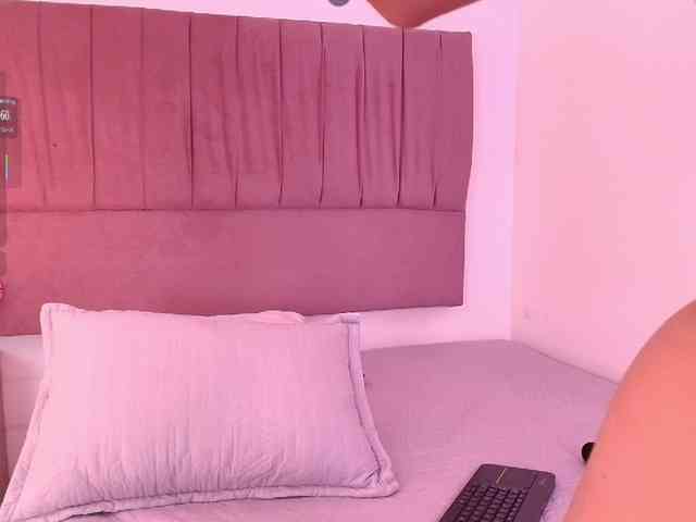 nathalyasummer webcam