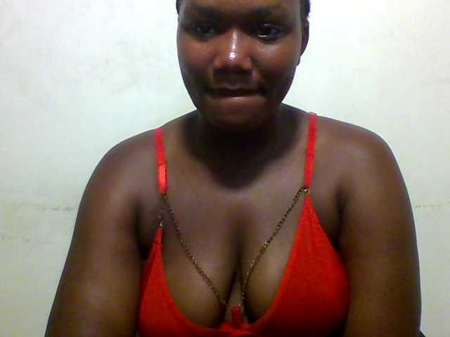 Ebonywaffle's BongaCams show and profile