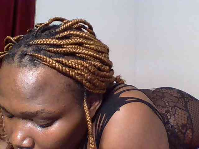 Ebonywaffle webcam