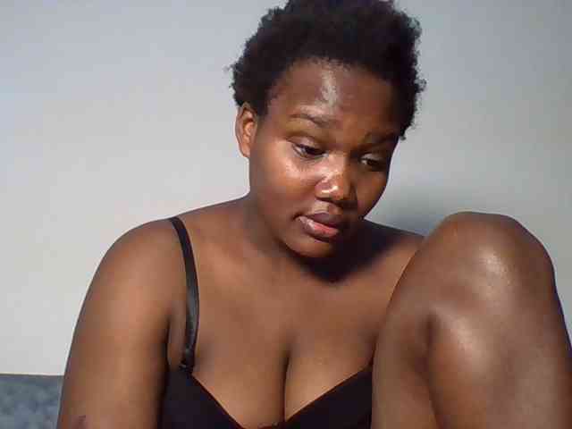 Ebonywaffle webcam